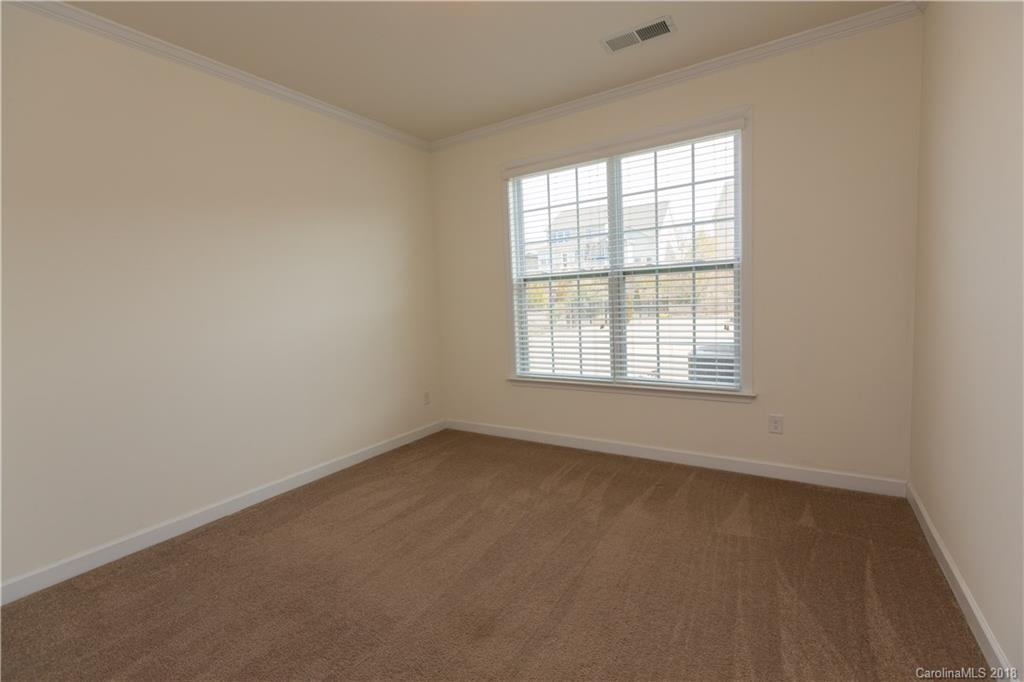 577 Rosemary Lane Tega Cay, SC 29708 - Photo 17 of 36 Gallery Image 17