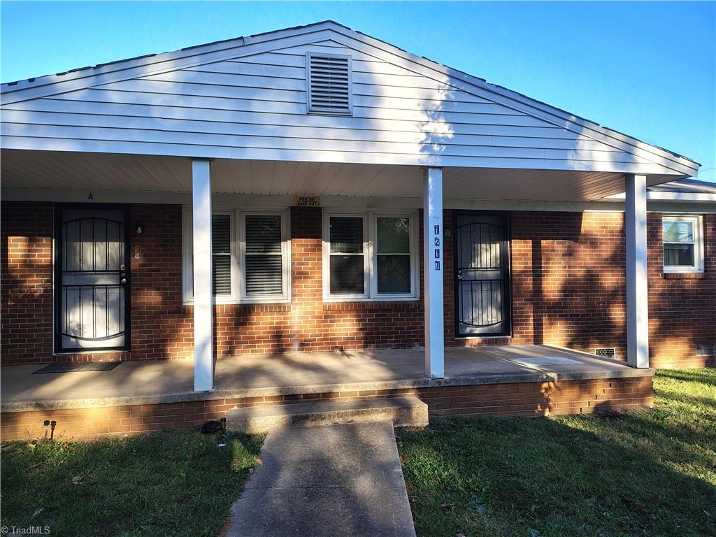 1217 Cloverdale Street High Point, NC 27260 - Photo 3 of 8