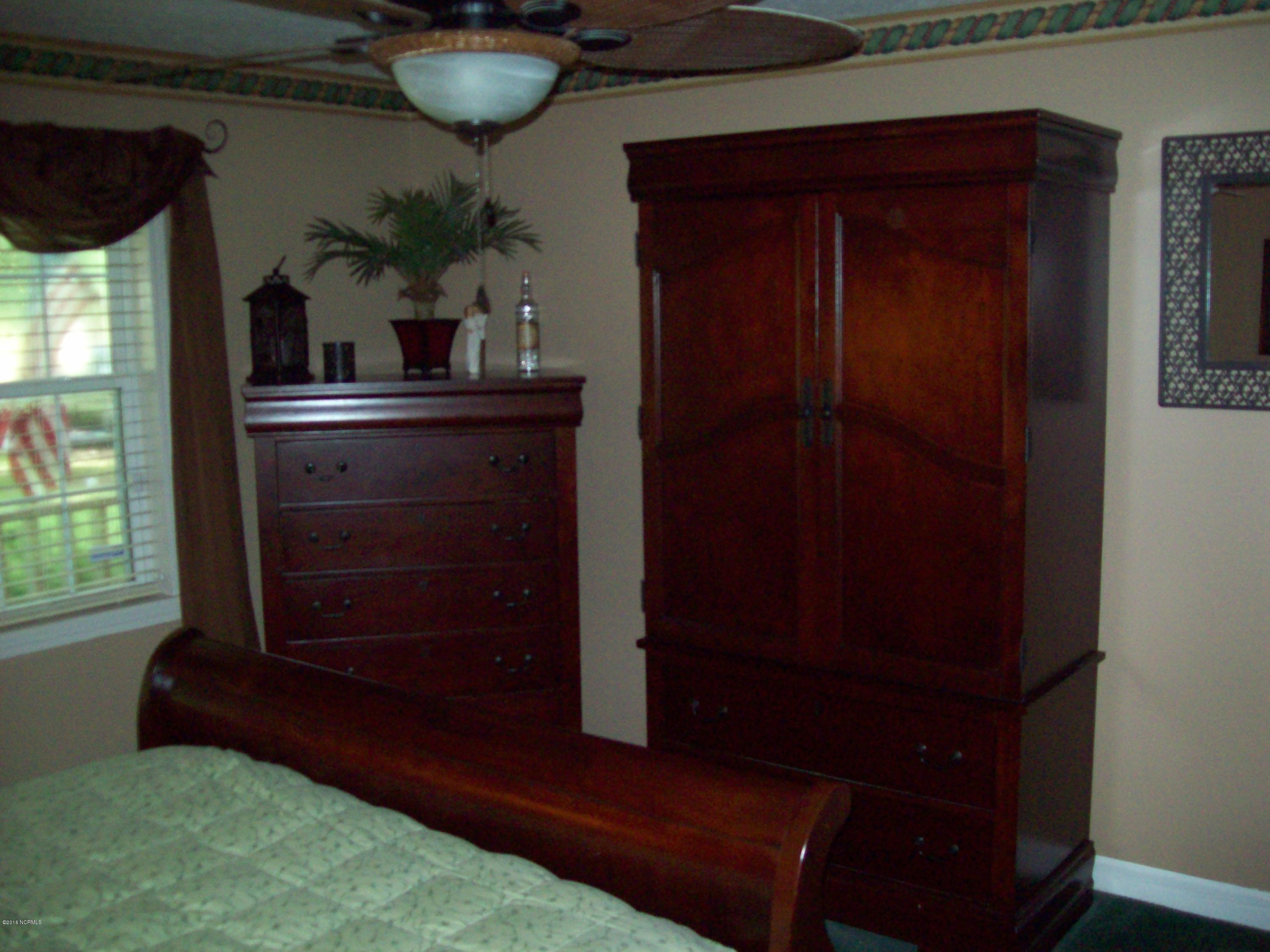 502 Fair Bluff Road Tabor City, NC 28463 - Photo 13 of 19 100_2088