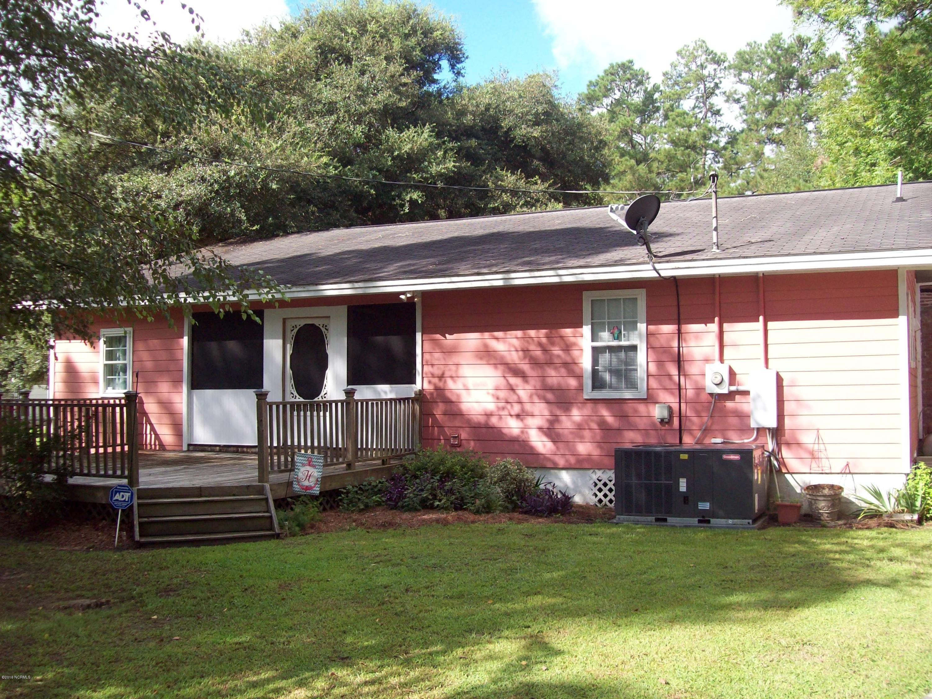 502 Fair Bluff Road Tabor City, NC 28463 - Photo 4 of 19 100_2077