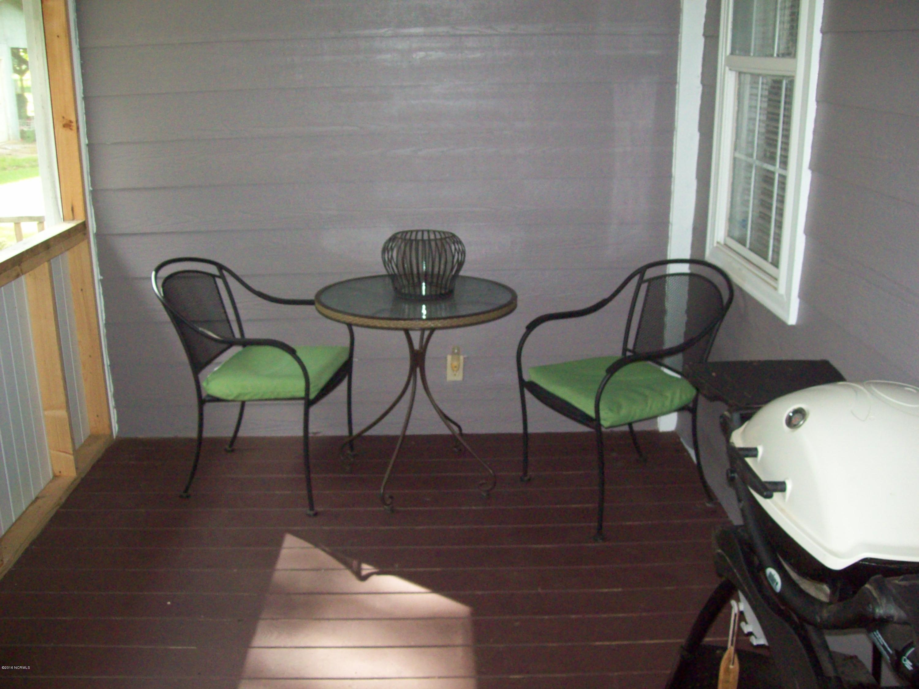 502 Fair Bluff Road Tabor City, NC 28463 - Photo 5 of 19 100_2078