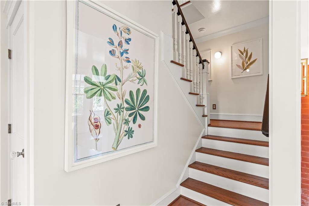 1013 Johnson Street High Point, NC 27262 - Photo 7 of 45