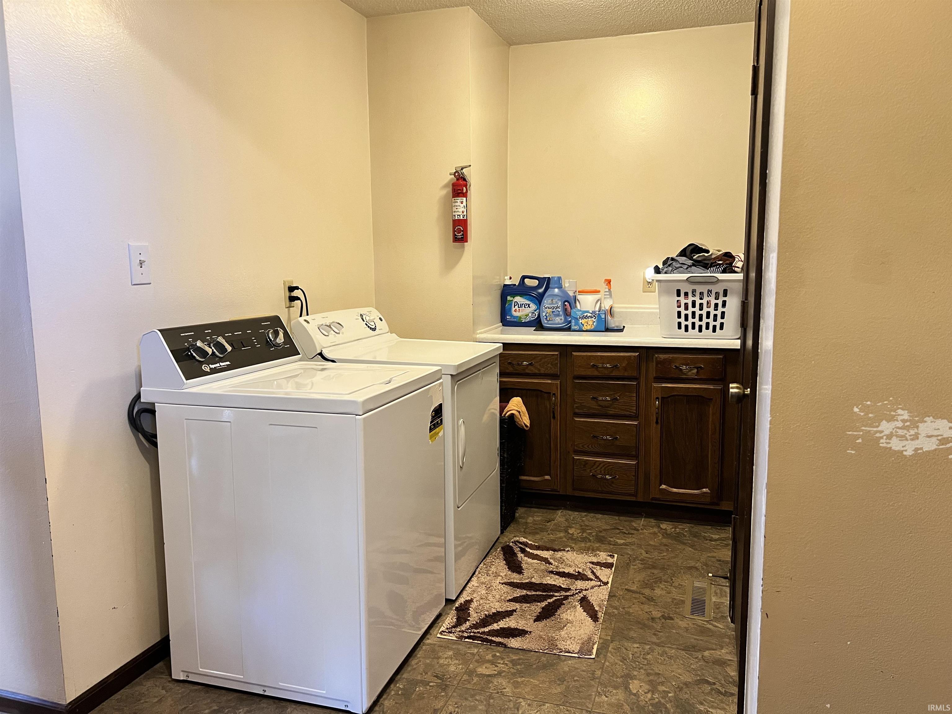 2103 West Hamilton Road South Fort Wayne, IN 46819 - Photo 15 of 20