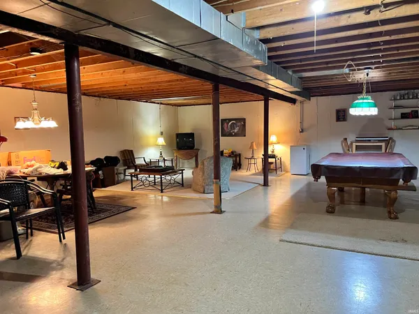 $275,000 | 2103 West Hamilton Road South, Fort Wayne, IN 46819
