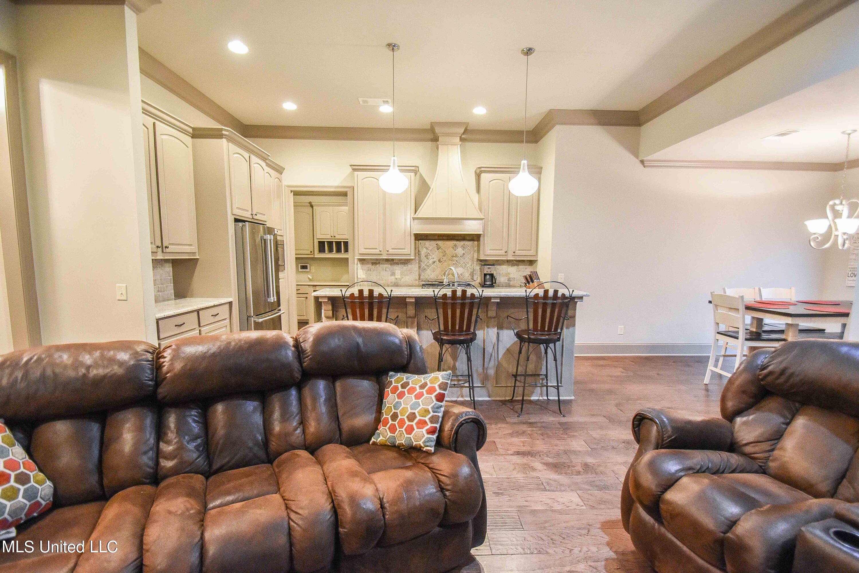 604 Macbeth Street Brandon, MS 39047 - Photo 8 of 40 image-8-2
