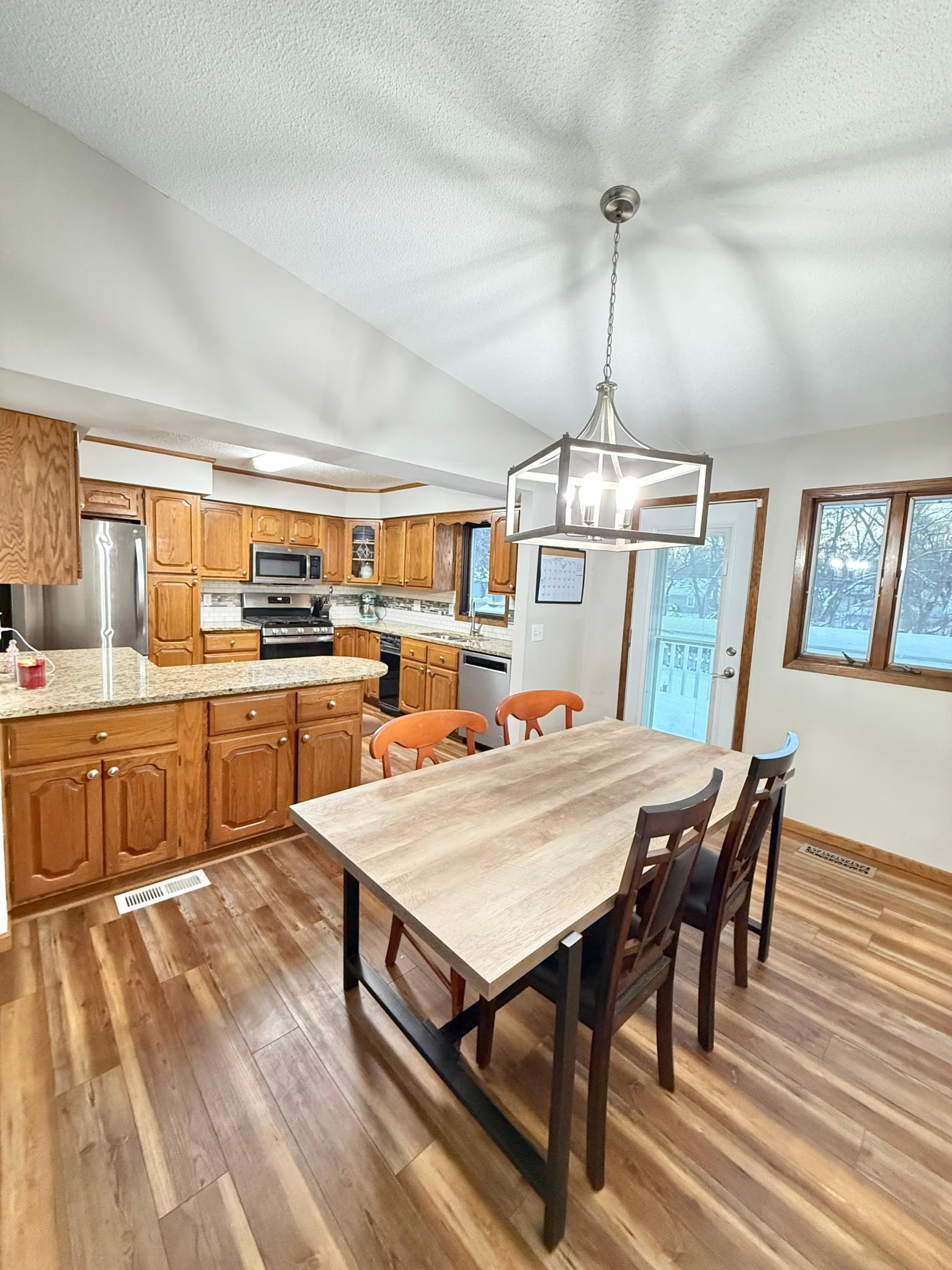 424 106th Avenue Northwest Coon Rapids, MN 55448 - Photo 4 of 17