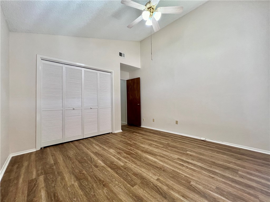 1818 Rodd Field Road, Unit H1 Corpus Christi, TX 78412 - Photo 13 of 18