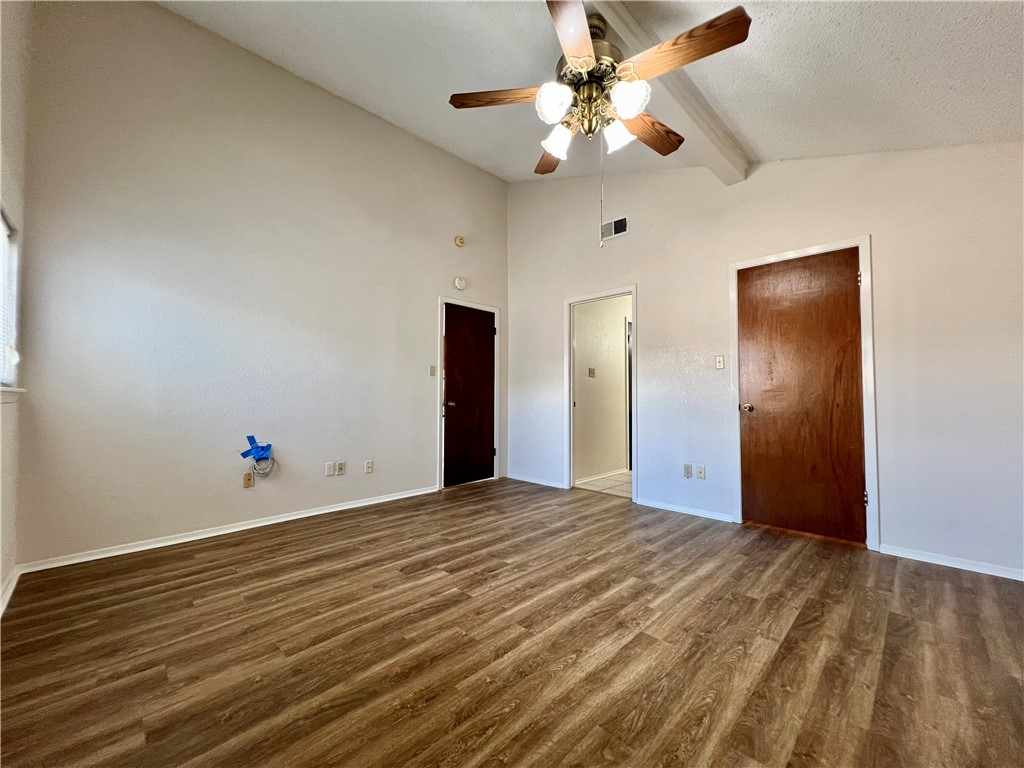 1818 Rodd Field Road, Unit H1 Corpus Christi, TX 78412 - Photo 8 of 18
