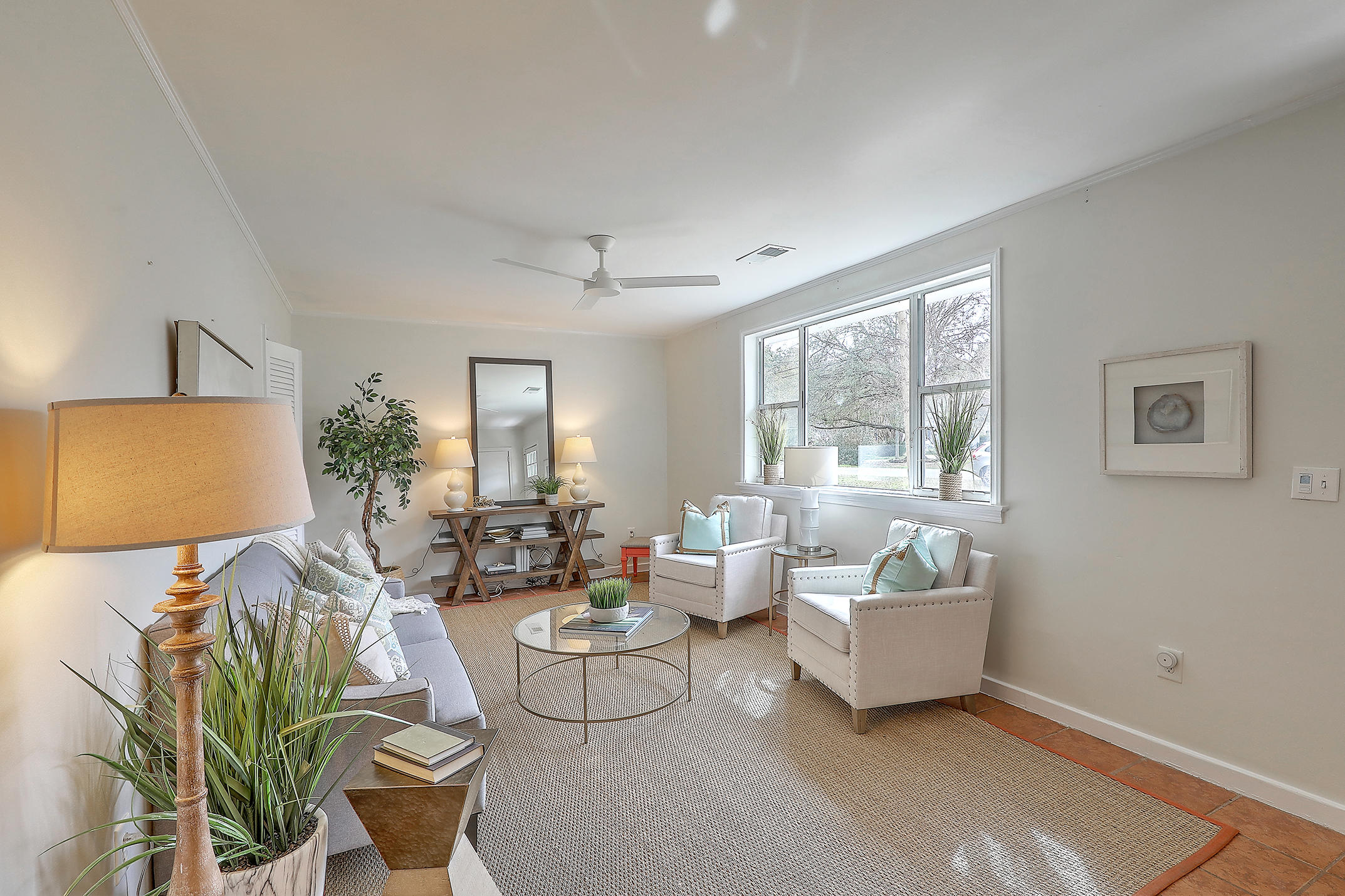 10 Rosedale Drive Charleston, SC 29407 - Photo 4 of 26 1R3A7380_1_2_3_4_5_6