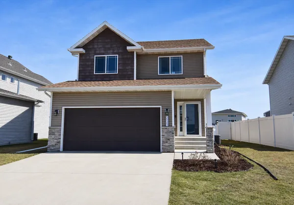 $360,000 | 5525 8th Street West, West Fargo, ND 58078