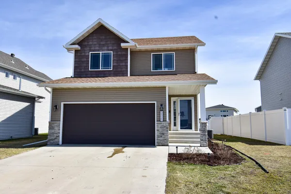 $360,000 | 5525 8th Street West, West Fargo, ND 58078