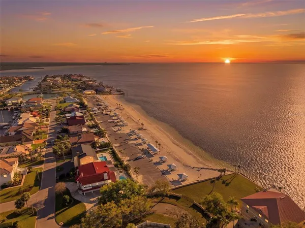 $699,000 | 5015 Pelican Drive, New Port Richey, FL 34652