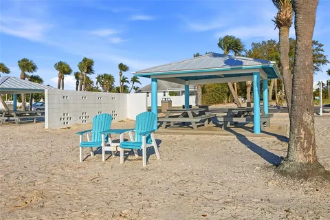 $699,000 | 5015 Pelican Drive, New Port Richey, FL 34652