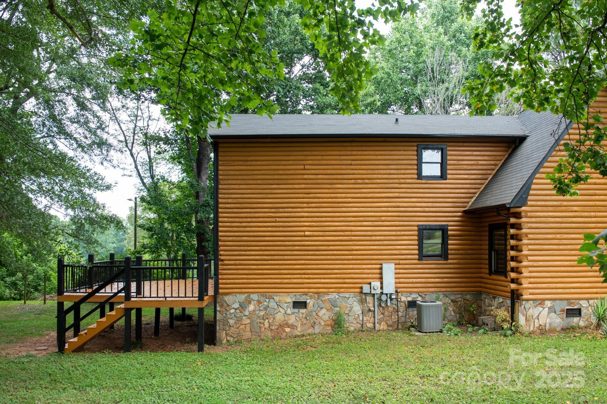 5309 Hall Street Conover, NC 28613 - Photo 11 of 46