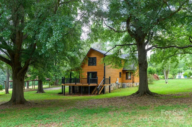 $274,000 | 5309 Hall Street, Conover, NC 28613