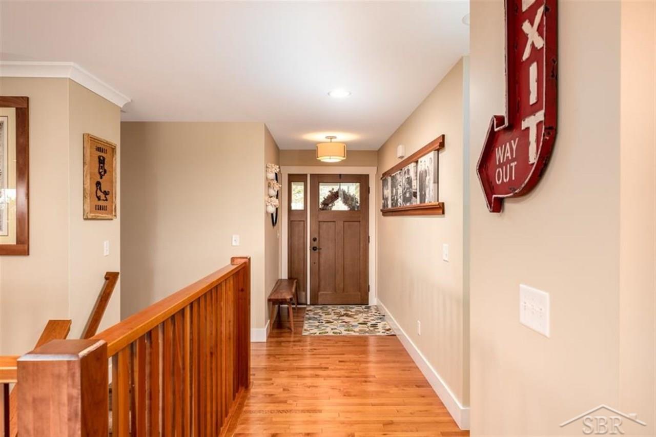 6449 North River Road Freeland, MI 48623 - Photo 5 of 55