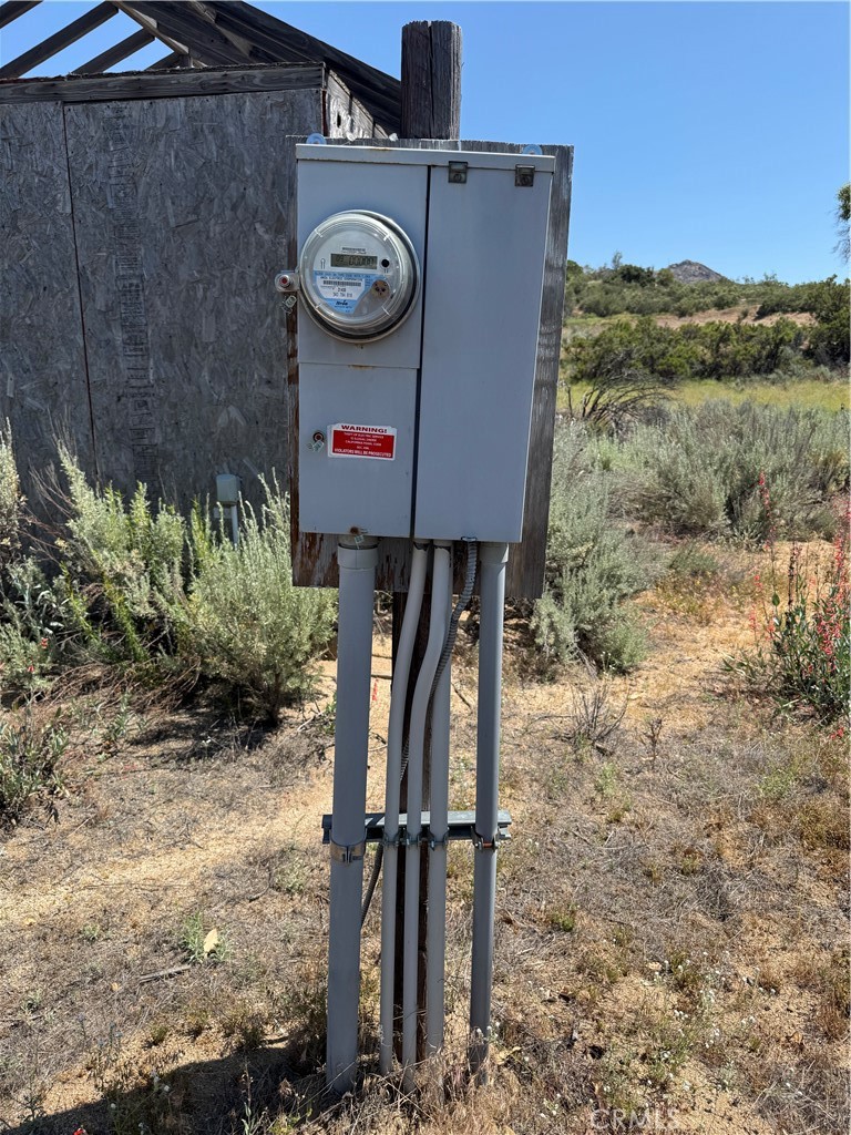 44425 Howard Road Anza, CA 92539 - Photo 14 of 22 a view of outside area