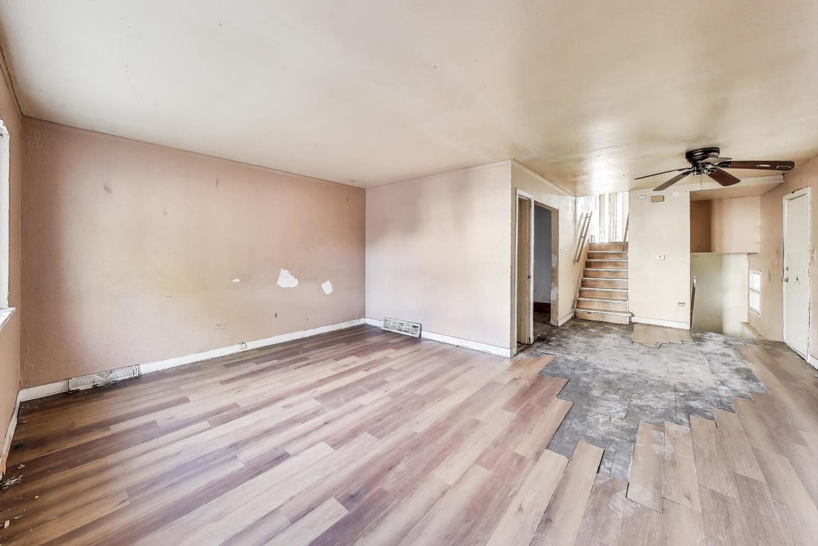 7335 South Morgan Street Chicago, IL 60621 - Photo 3 of 22