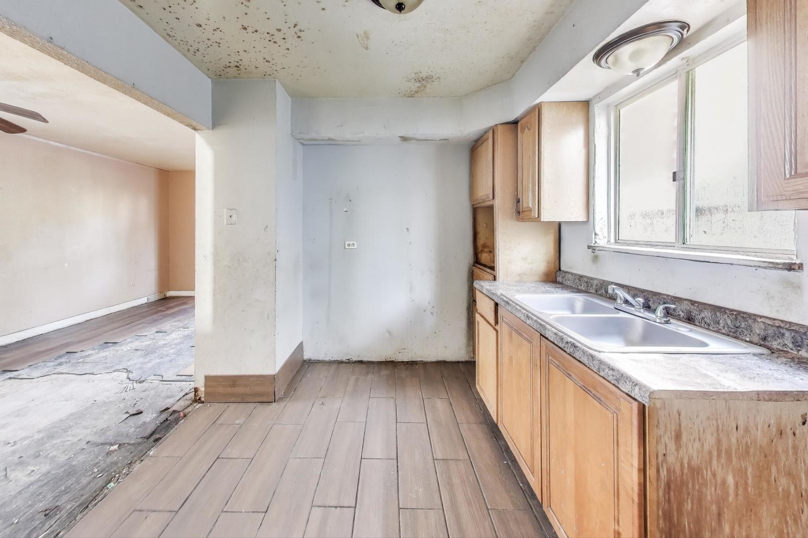 7335 South Morgan Street Chicago, IL 60621 - Photo 9 of 22