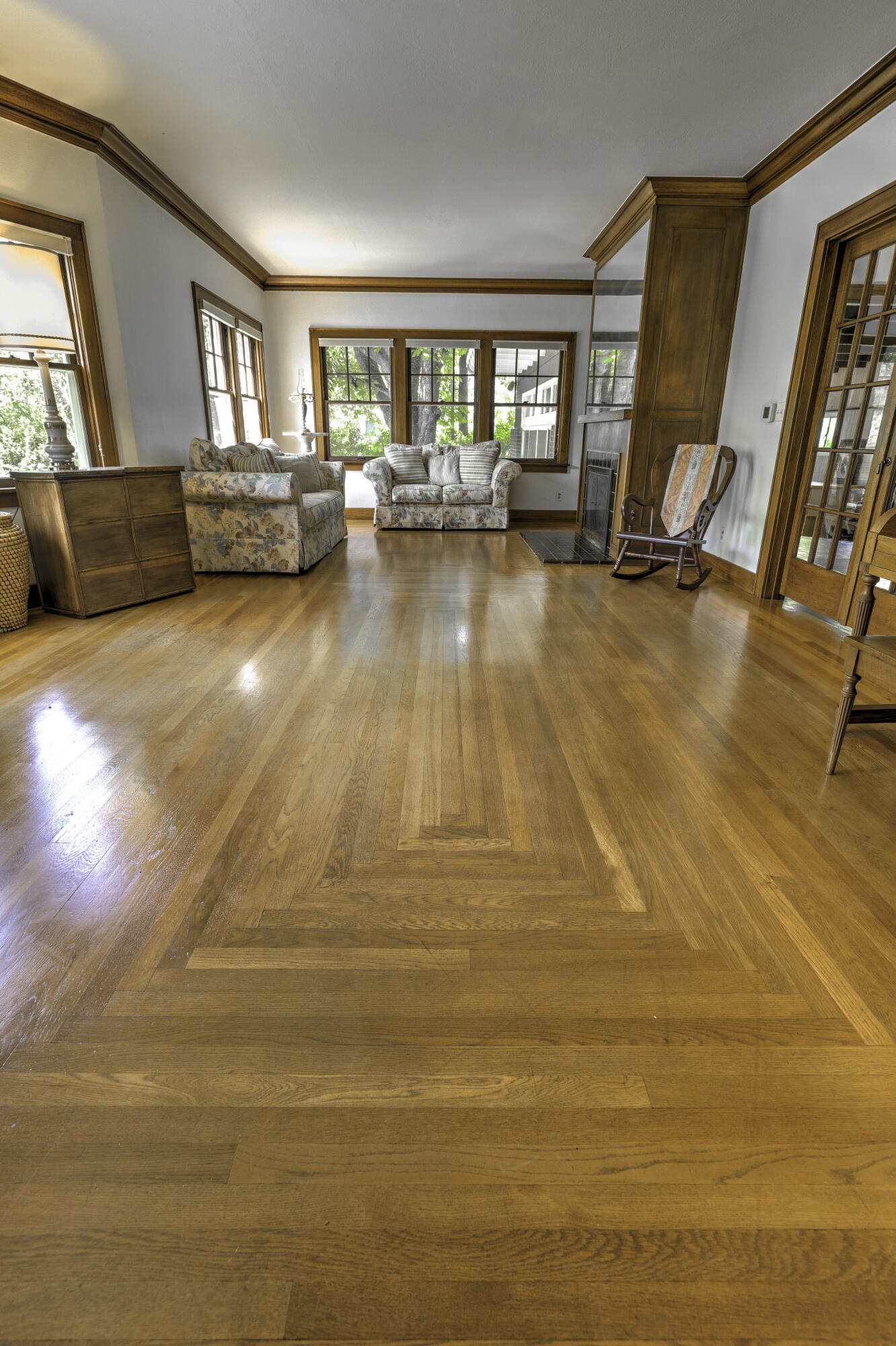 2419 Hillcrest Road Medford, OR 97504 - Photo 17 of 63 797A8901_2_3_4_5-Edit-Edit