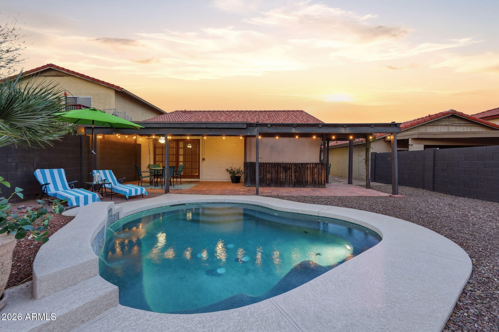4333 East Monte Way Phoenix, AZ 85044 - Photo 1 of 57 P4 Twilight_014