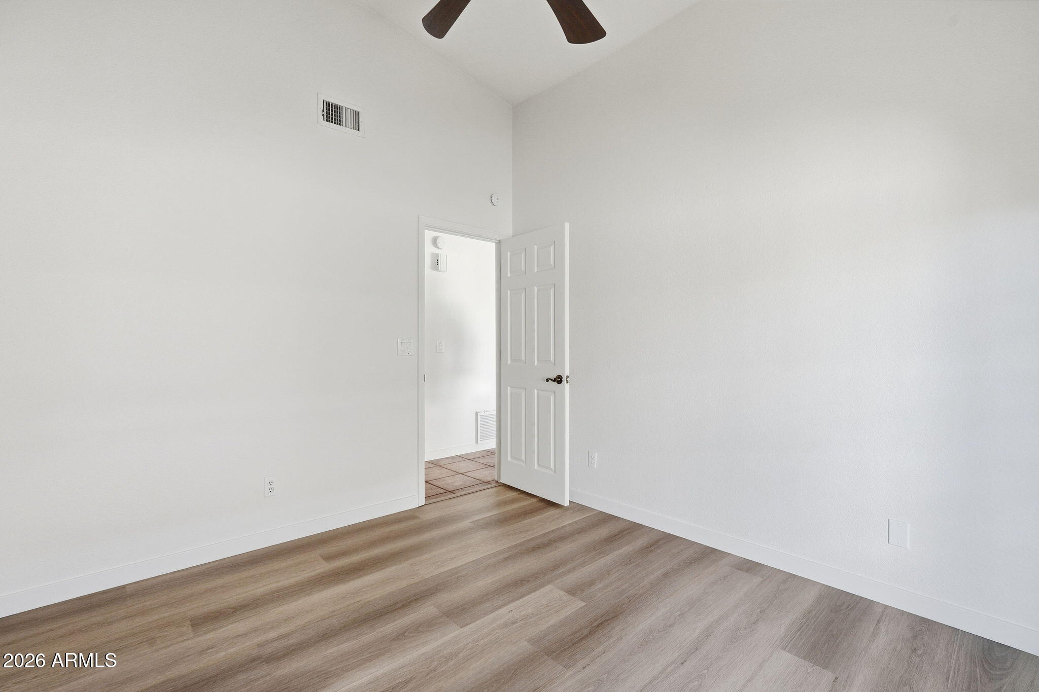 4333 East Monte Way Phoenix, AZ 85044 - Photo 31 of 57 033_ListerPros