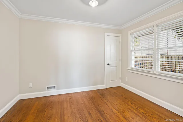 $1,795,000 | 145 Asharoken Avenue, Northport, NY 11768