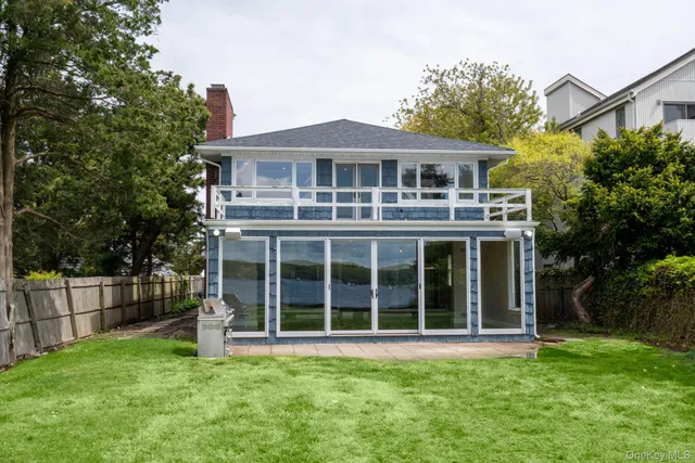 $1,795,000 | 145 Asharoken Avenue, Northport, NY 11768