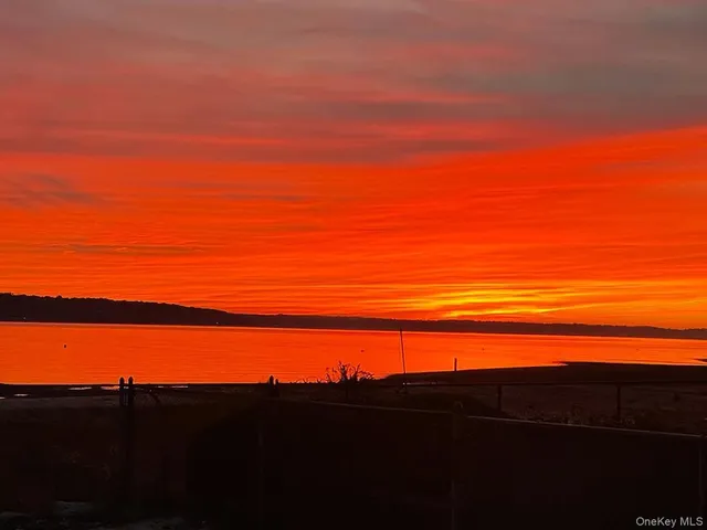 $1,795,000 | 145 Asharoken Avenue, Northport, NY 11768