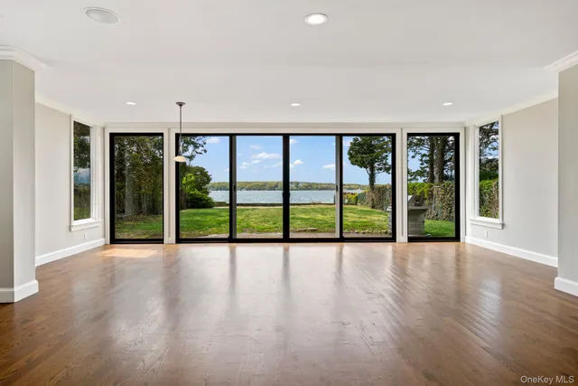 $1,795,000 | 145 Asharoken Avenue, Northport, NY 11768