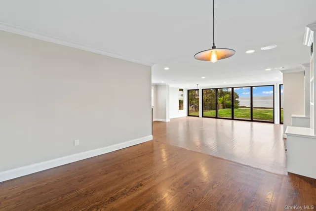 $1,795,000 | 145 Asharoken Avenue, Northport, NY 11768