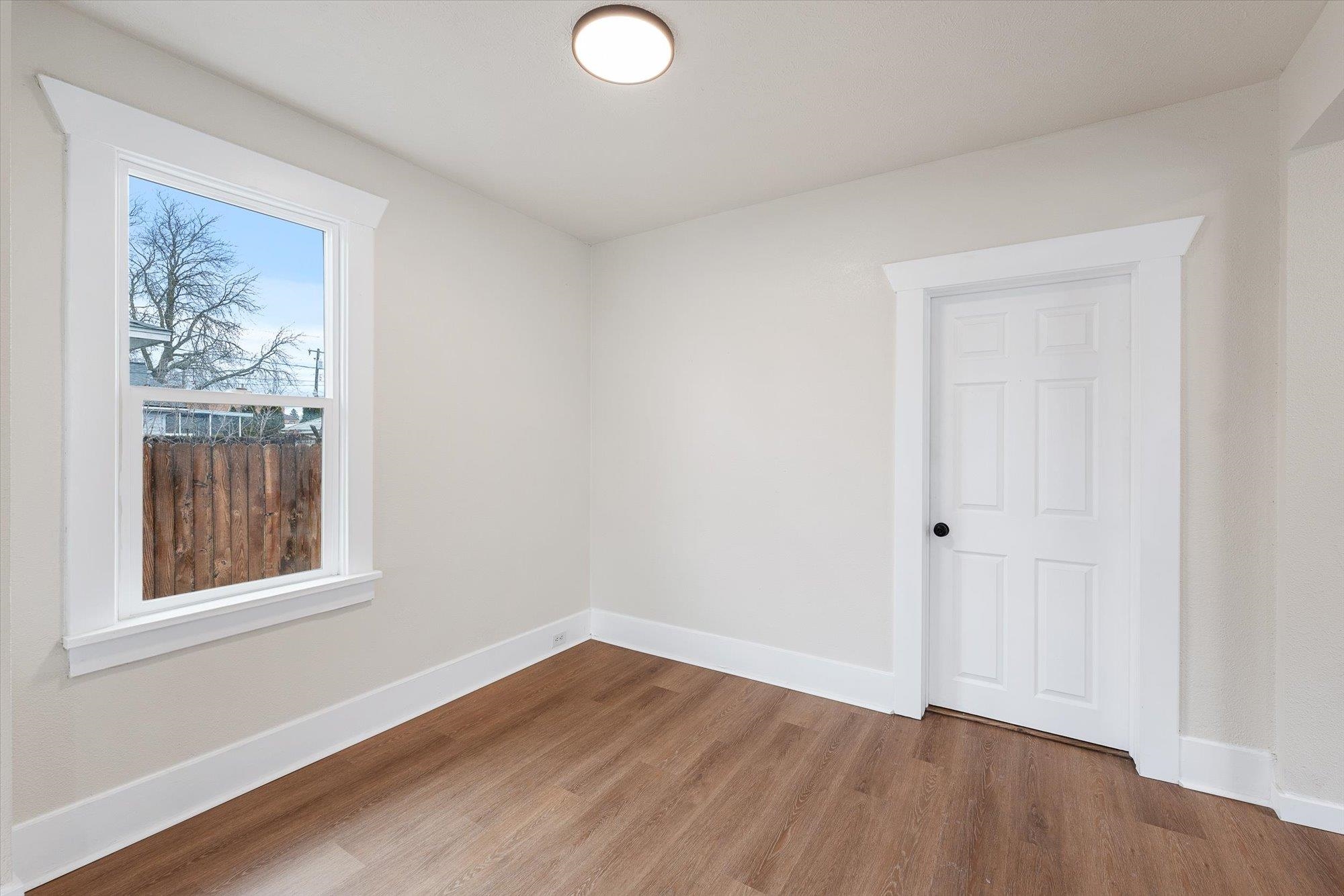 4605 North Madison Street Spokane, WA 99205 - Photo 2 of 29