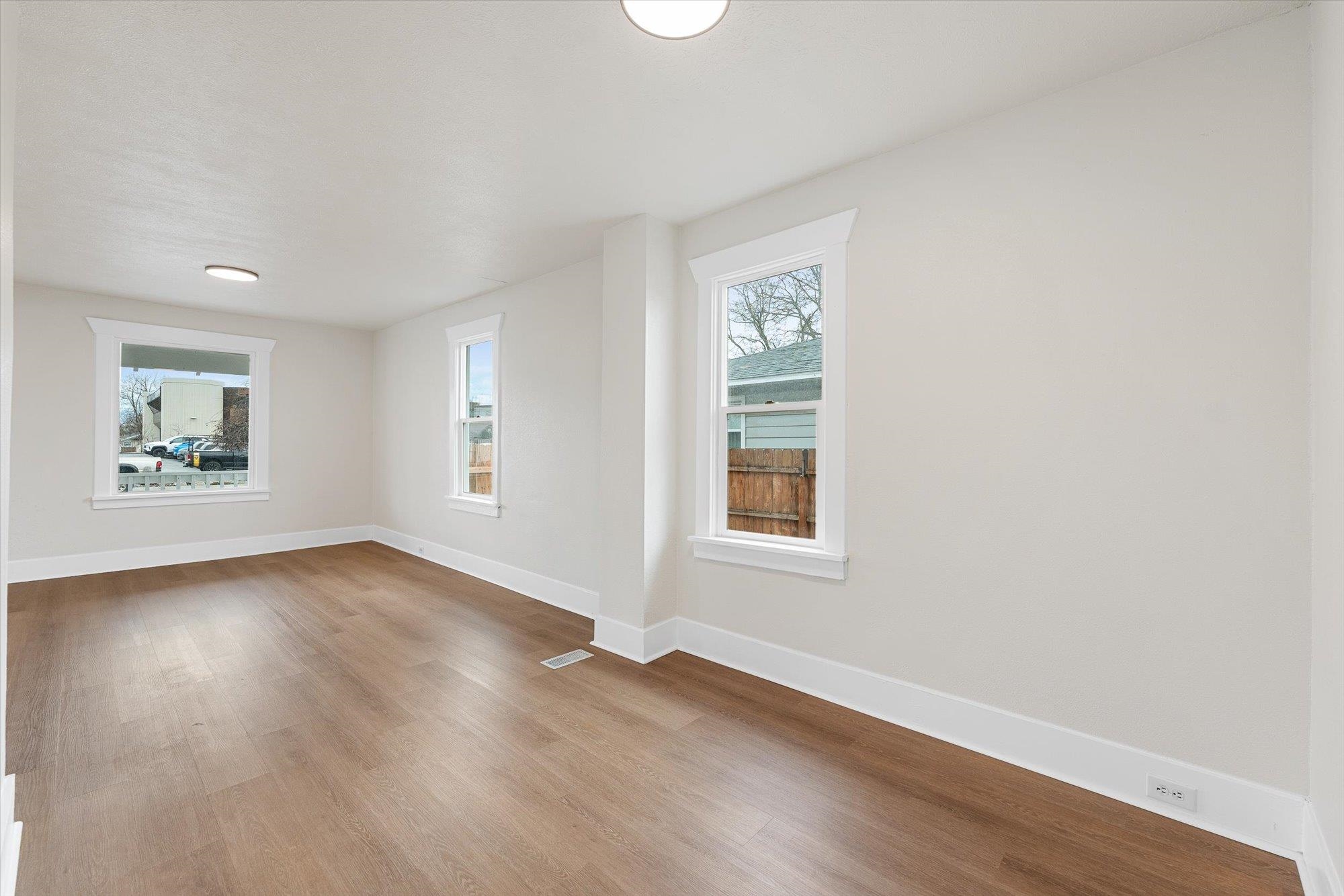 4605 North Madison Street Spokane, WA 99205 - Photo 5 of 29