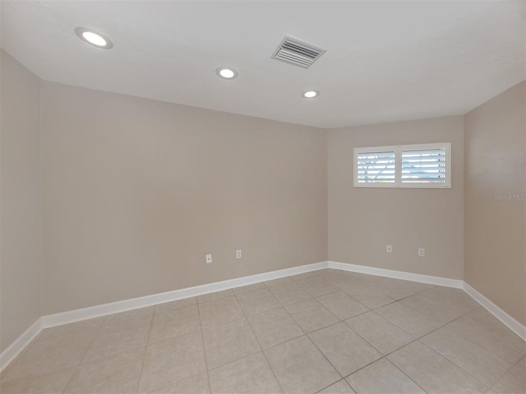 1243 Pine Needle Road Venice, FL 34285 - Photo 18 of 79
