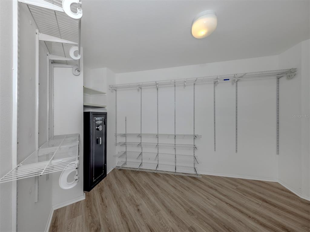 1243 Pine Needle Road Venice, FL 34285 - Photo 21 of 79