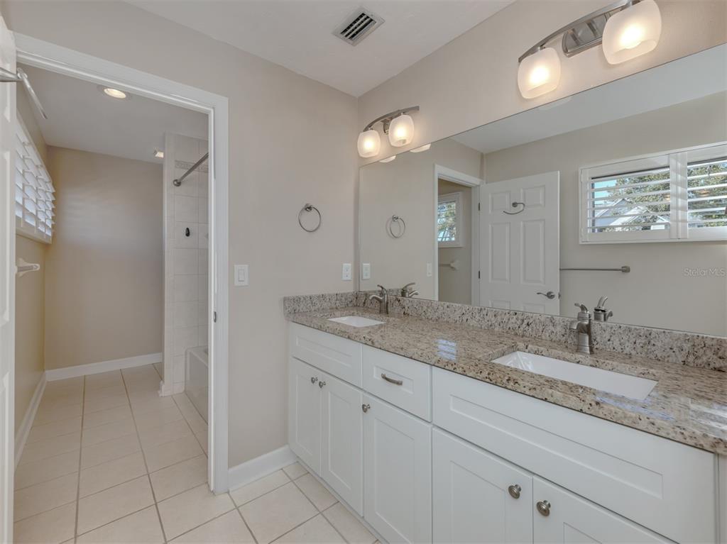 1243 Pine Needle Road Venice, FL 34285 - Photo 26 of 79