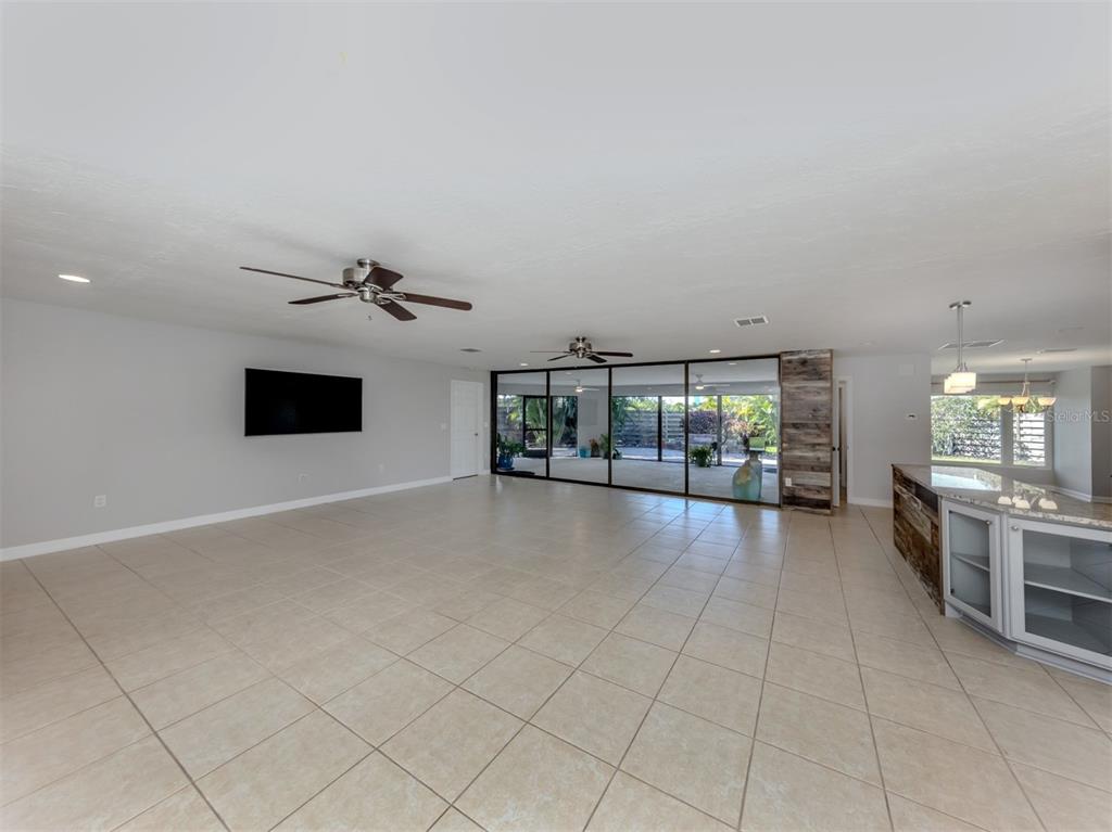 1243 Pine Needle Road Venice, FL 34285 - Photo 9 of 79