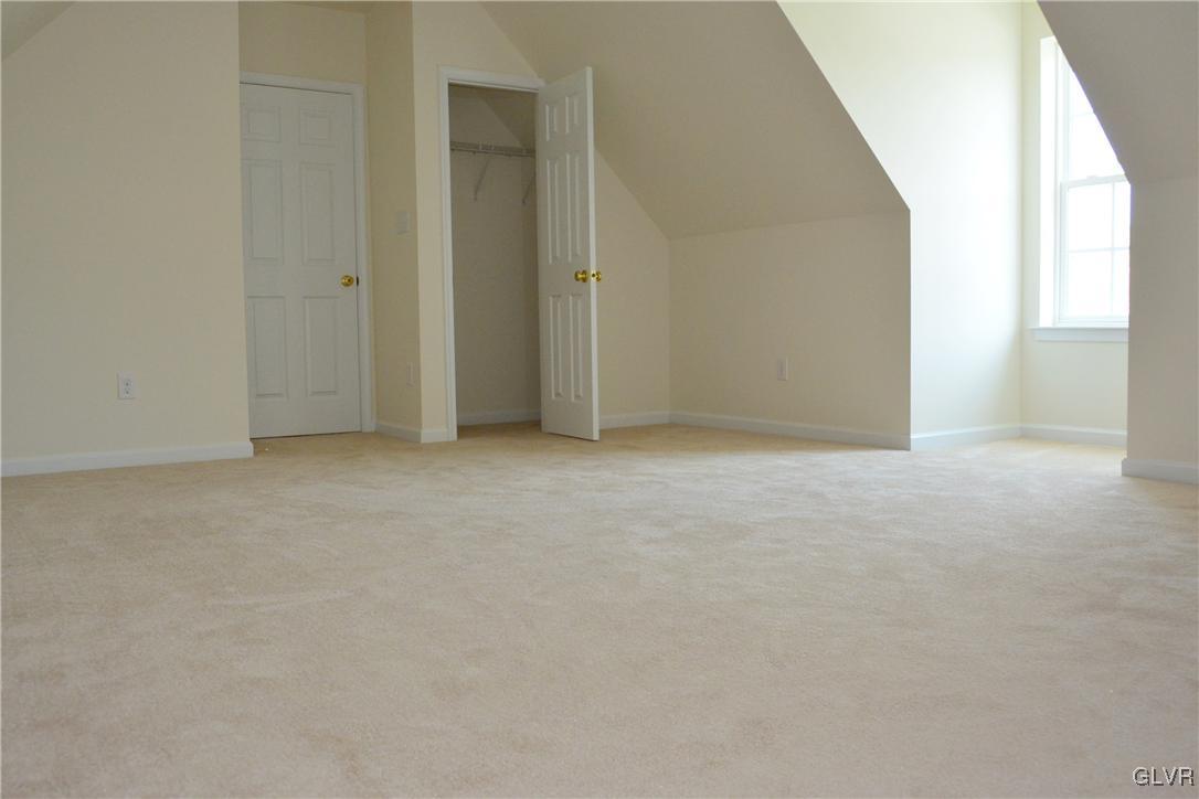 4843 Yorkshire Road Walnutport, PA 18088 - Photo 21 of 30 Gallery Image 21
