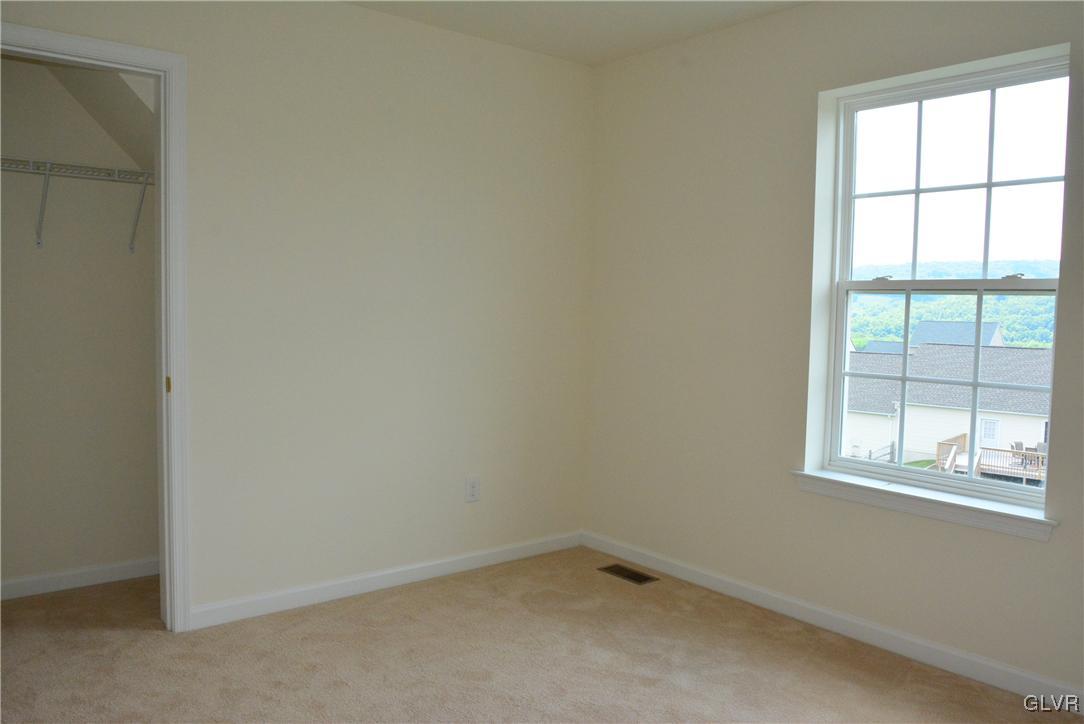 4843 Yorkshire Road Walnutport, PA 18088 - Photo 24 of 30 Gallery Image 24