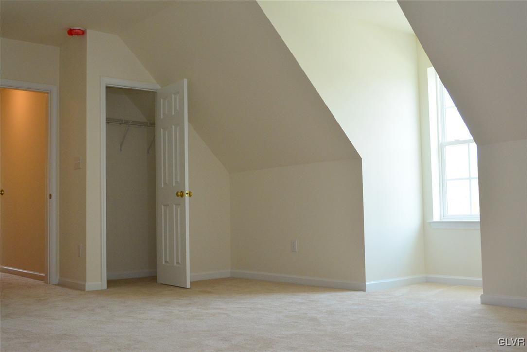 4843 Yorkshire Road Walnutport, PA 18088 - Photo 28 of 30 Gallery Image 28