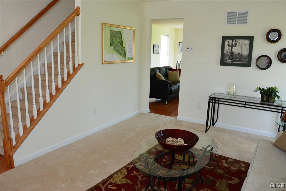 4843 Yorkshire Road Walnutport, PA 18088 - Photo 8 of 30 Gallery Image 8