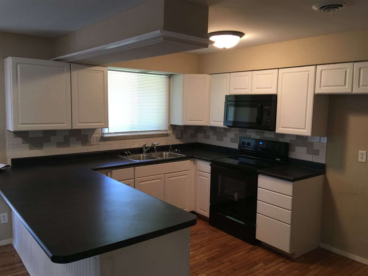 2330 Gump Road East Fort Wayne, IN 46845 - Photo 18 of 33