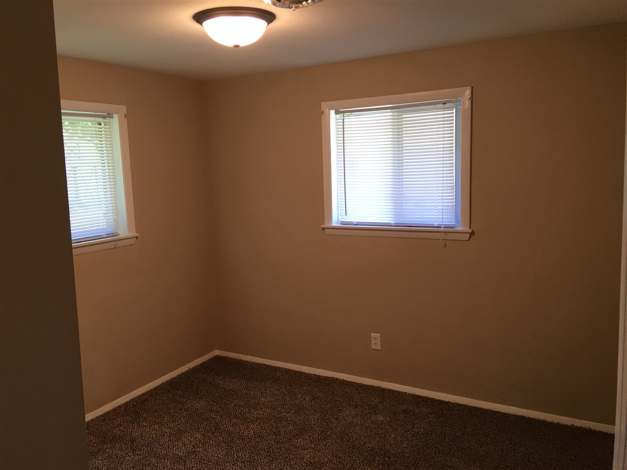2330 Gump Road East Fort Wayne, IN 46845 - Photo 21 of 33