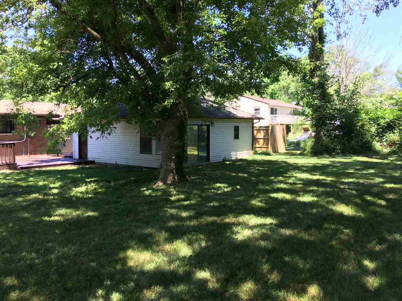 2330 Gump Road East Fort Wayne, IN 46845 - Photo 28 of 33