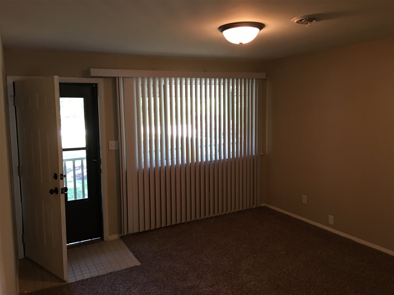 2330 Gump Road East Fort Wayne, IN 46845 - Photo 6 of 33