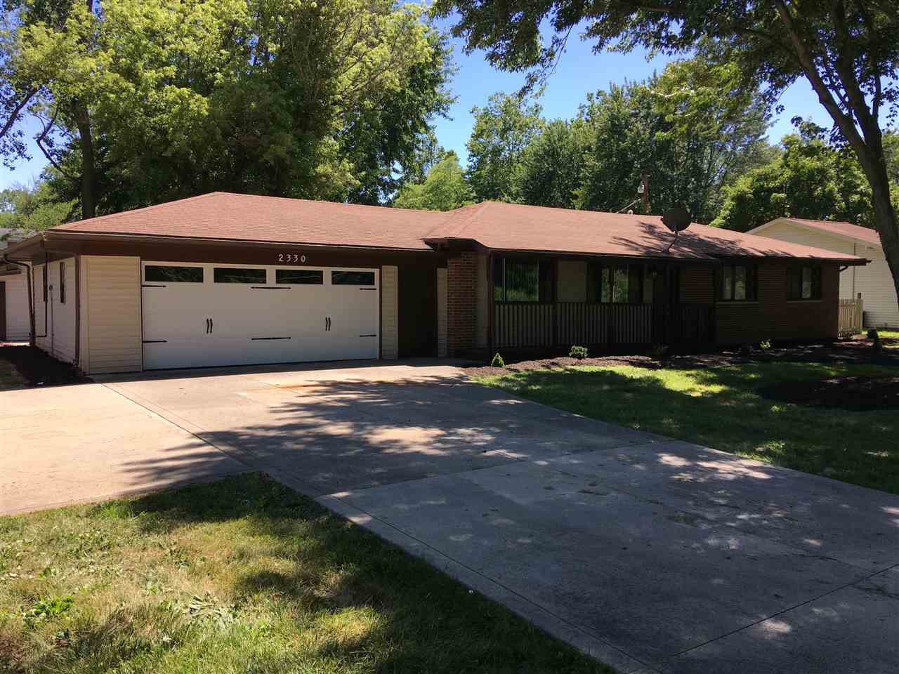 2330 Gump Road East Fort Wayne, IN 46845 - Photo 7 of 33