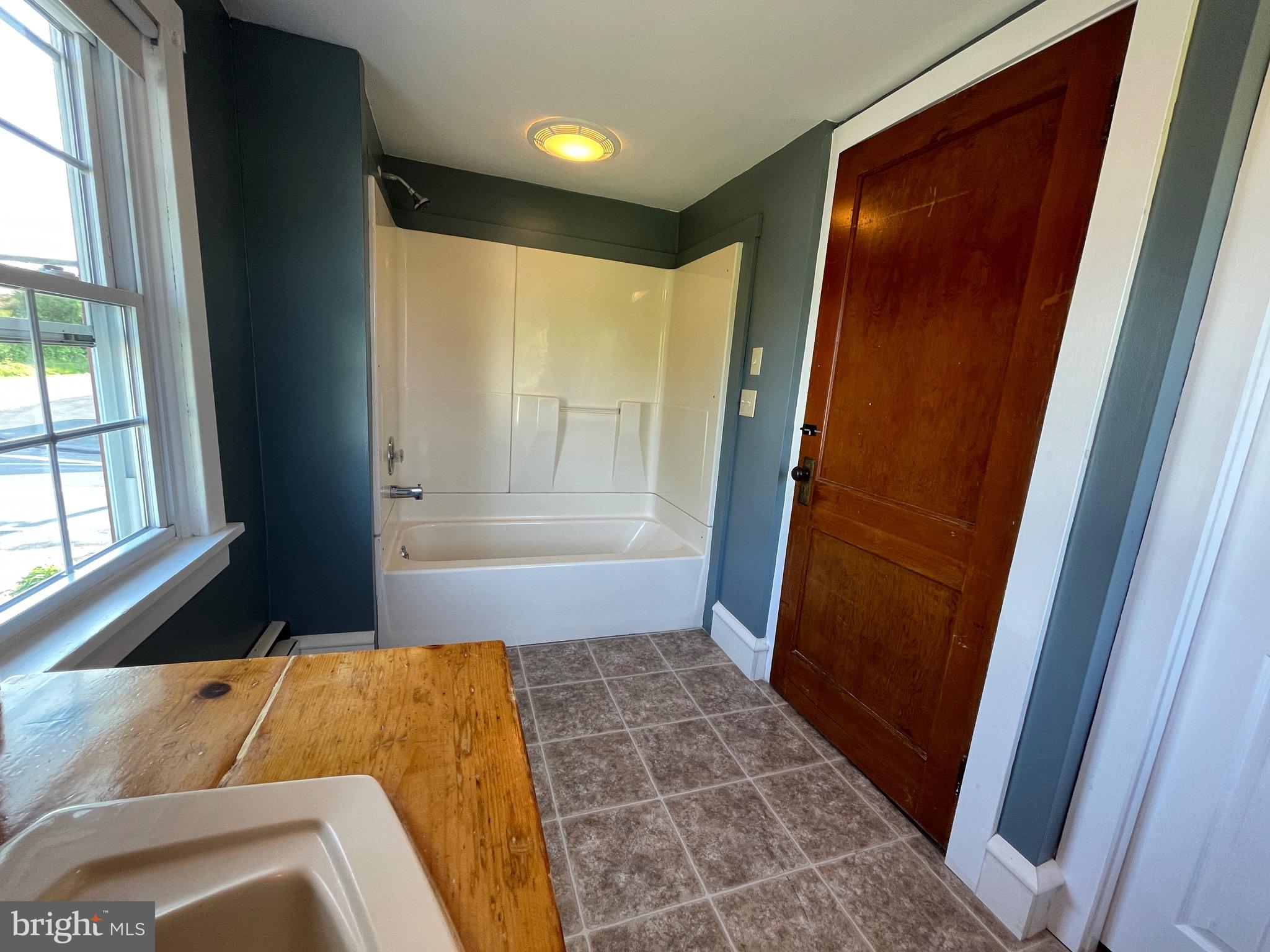 308 Highway 897 Reinholds, PA 17569 - Photo 25 of 36 a room with window