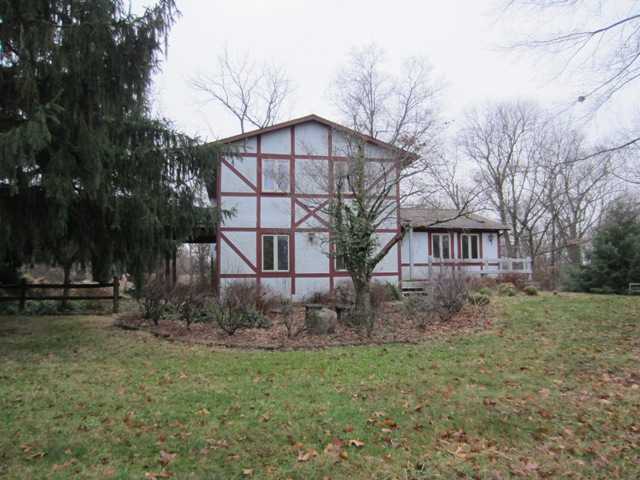 1689 Coonpath Road Northwest Lancaster, OH 43130 - Photo 1 of 15
