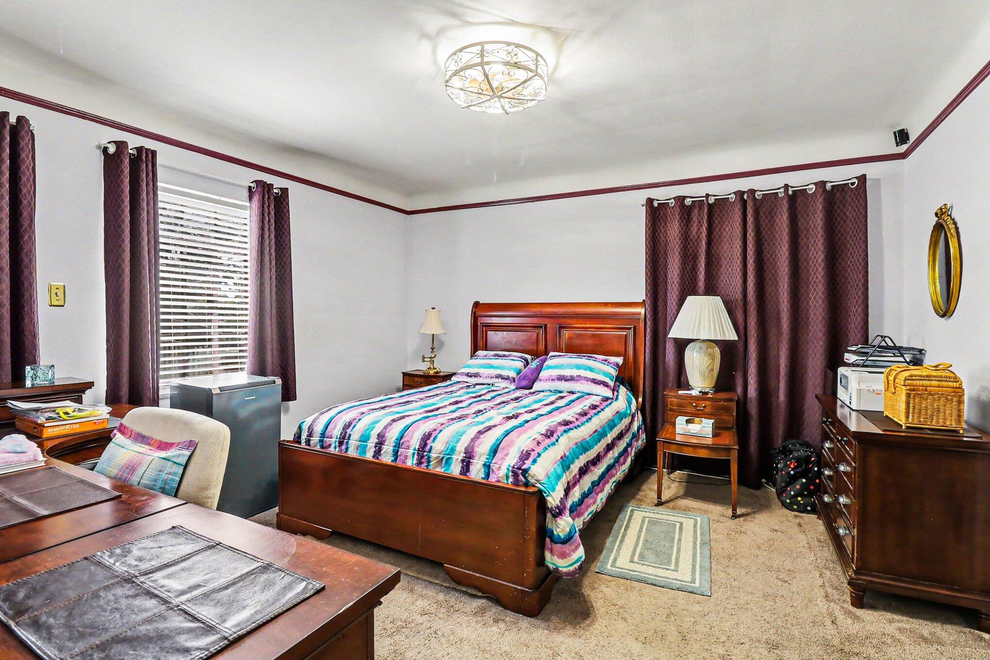 19181 Berkeley Road Detroit, MI 48221 - Photo 12 of 38 015_file_8216