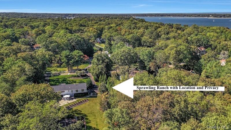 262 Huntington Bay Road Huntington Bay, NY 11743 - Photo 38 of 39 a view of a city